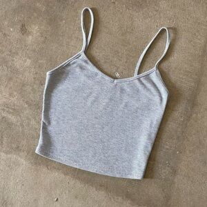 light grey tilly’s tank top